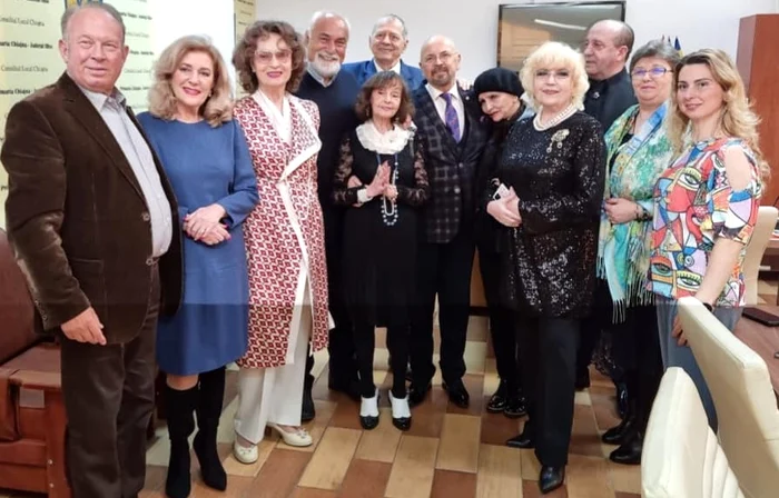 Nume mari ale scenei, din nou împreună FOTO Facebook Corina Chiriac