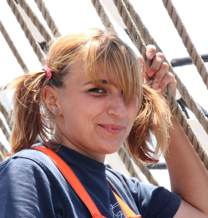 
    Georgiana Suciu şi-a împlinit visul: comandant de cursă lungă   