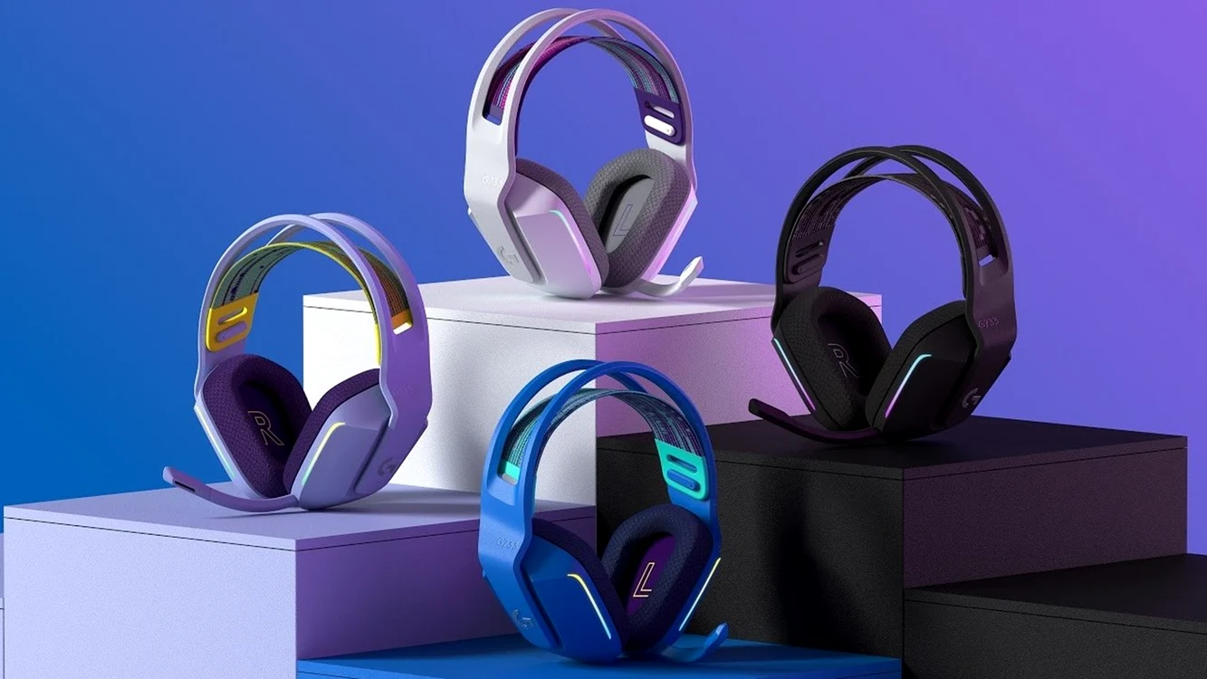 Căști gaming wireless Logitech G733, ultraușoare, Lightsync RGB Foto eMAG jpg