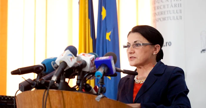 Ministrul Ecaterina Andronescu este din ce în ce mai sigură că în 2013 Bacalaureatul va fi diferenţiat Foto: mediafax