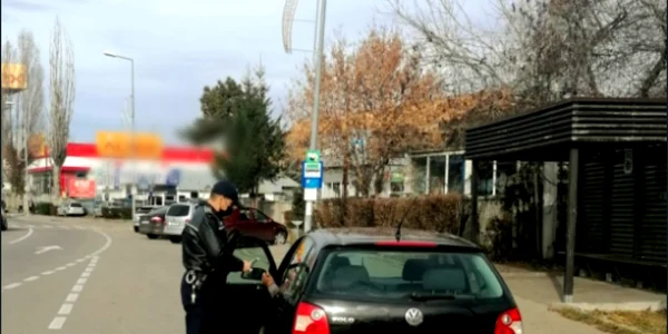 Cum a fost prins un şofer de 21 de ani drogat la volan