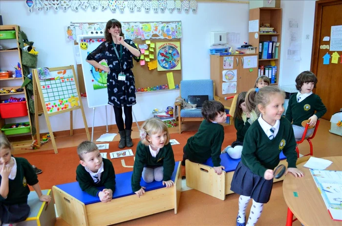 Camilla Rooney este învăţătoare, ca şi mama ei. Camilla predă la Transylvania College Cluj-Napoca  FOTO: Ana Maria Huluban