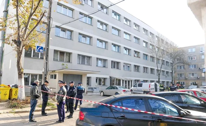 Clădire în Complexul Studențesc din Timișoara FOTO arhivă Adevărul
