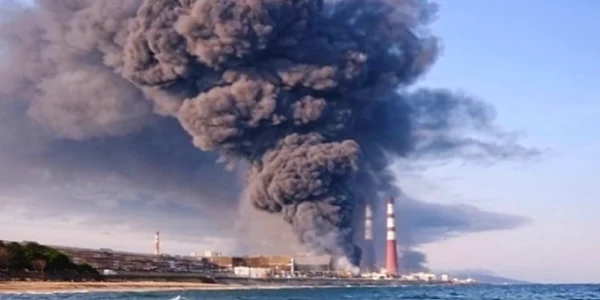 Incendiu la rafinaria din Tuapse FOTO Captură jpg