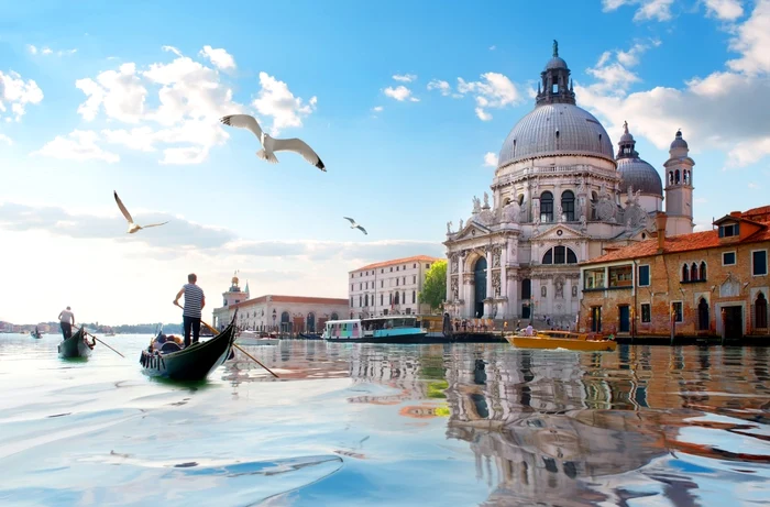 Bazilica Santa Maria della Salute din Veneţia FOTO SHUTTERSTOCK