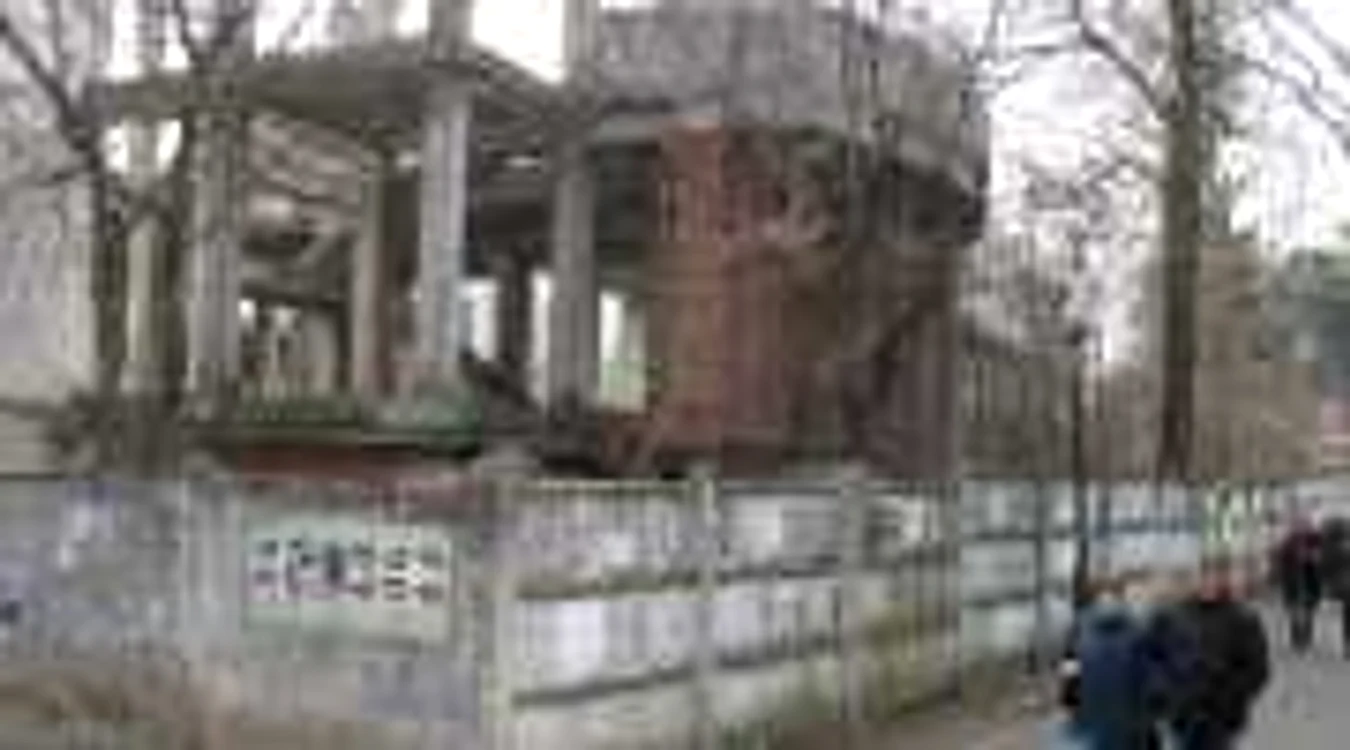 Cele două bazine vor fi construite în Parcul Mihai Eminescu