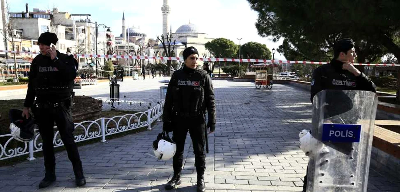 Explozie la Istanbul, în Zona Sultanahmet. FOTO Twitter