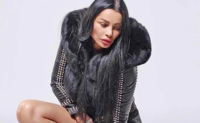 
    Timp de câteva săptămâni, Brigitte va trece  la cratiţă în cadrul concursului de la PRO TV.  Nu va avea acces la telefon şi la televizor  