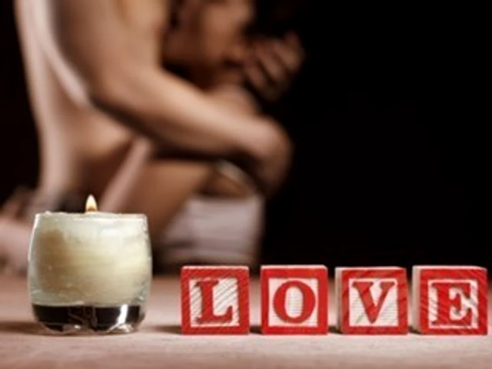 
    Un act sexual este considerat reuşit dacă partenerii implicaţi reuşesc să parcurgă o stare de bine  