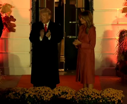 1 donald trump si melania fara masca halloween 6 jpg jpeg