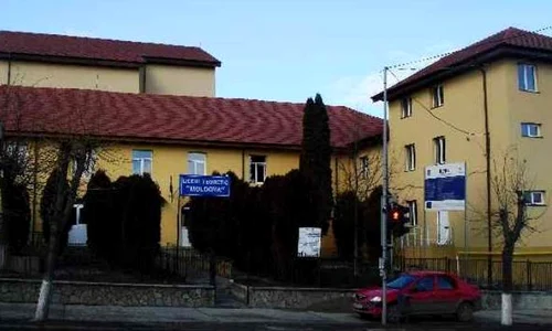 liceul moldova targu frumos 800x445 0 jpeg