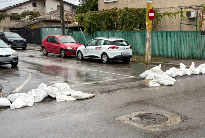 Saci cu nisip distruși FOTO Primăria Constanța