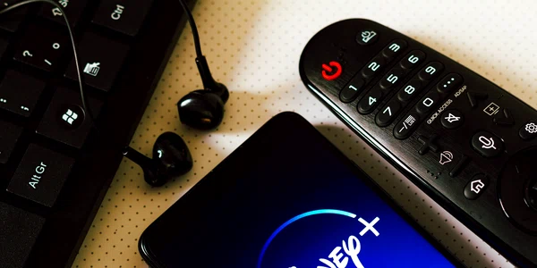 Platforme streaming media FOTO Shutterstock 2166341245 jpg