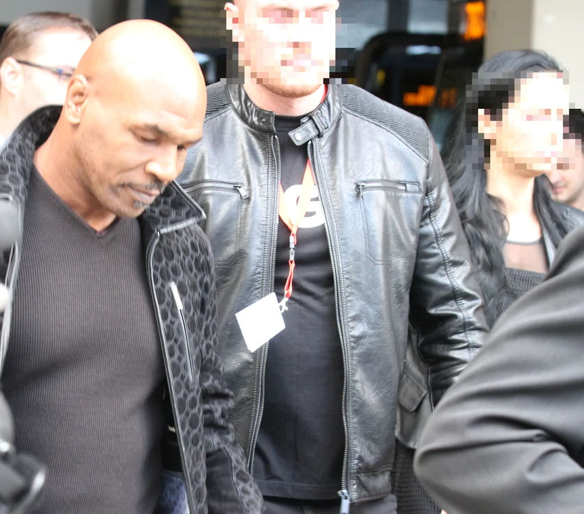 Mike Tyson a ajuns în România