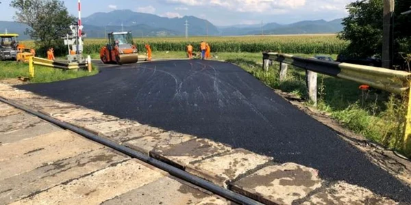 Drumul este în reparaţii din 2017