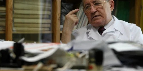 costantin popa medic neurolog