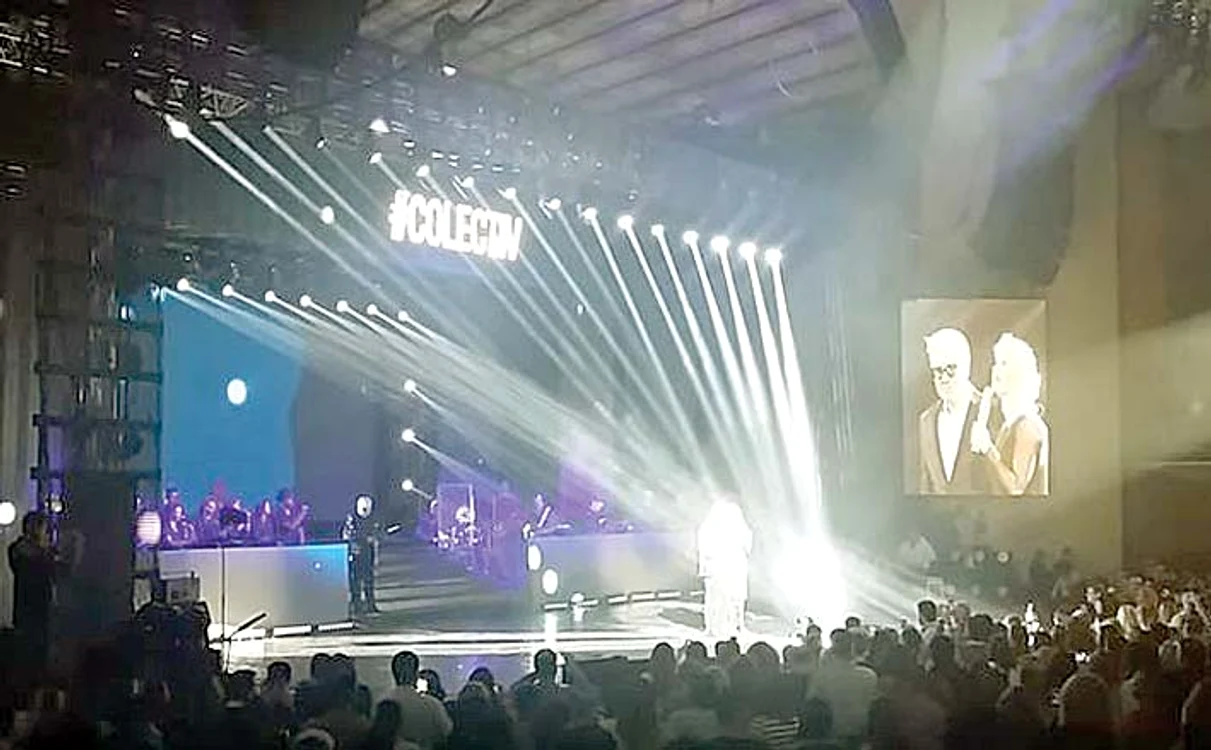 Cotabiță a urcat pe scenă la concertele Loredanei