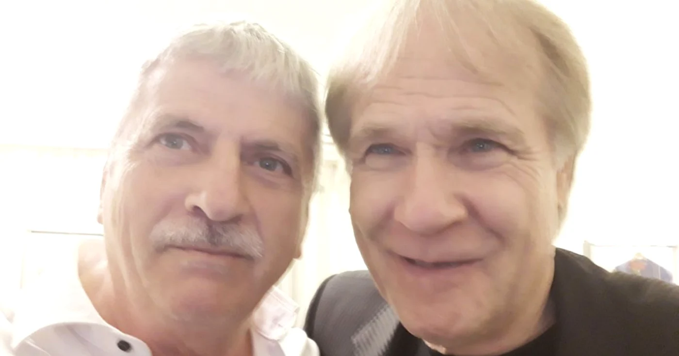 Cristi Matiaşi (foto stânga) a concertat mai multe săptămâni alături de Richard Clayderman FOTO: arhiva personală Cristi Matiaşi