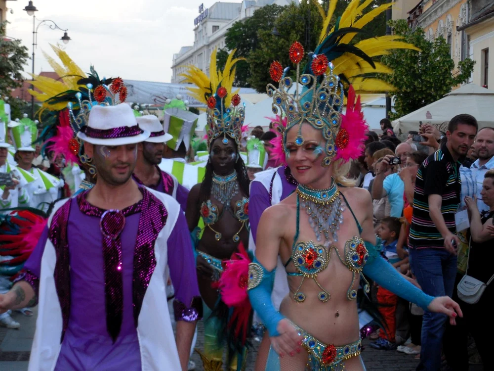 Spectacol de samba in centrul sibiului - Foto Ramona Găină