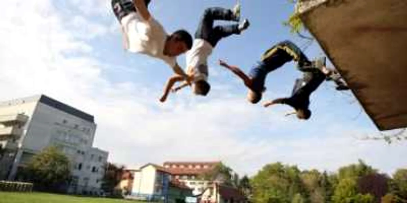 Timişoara: Cei patru Spiderman de Banat respiră adrenalină
