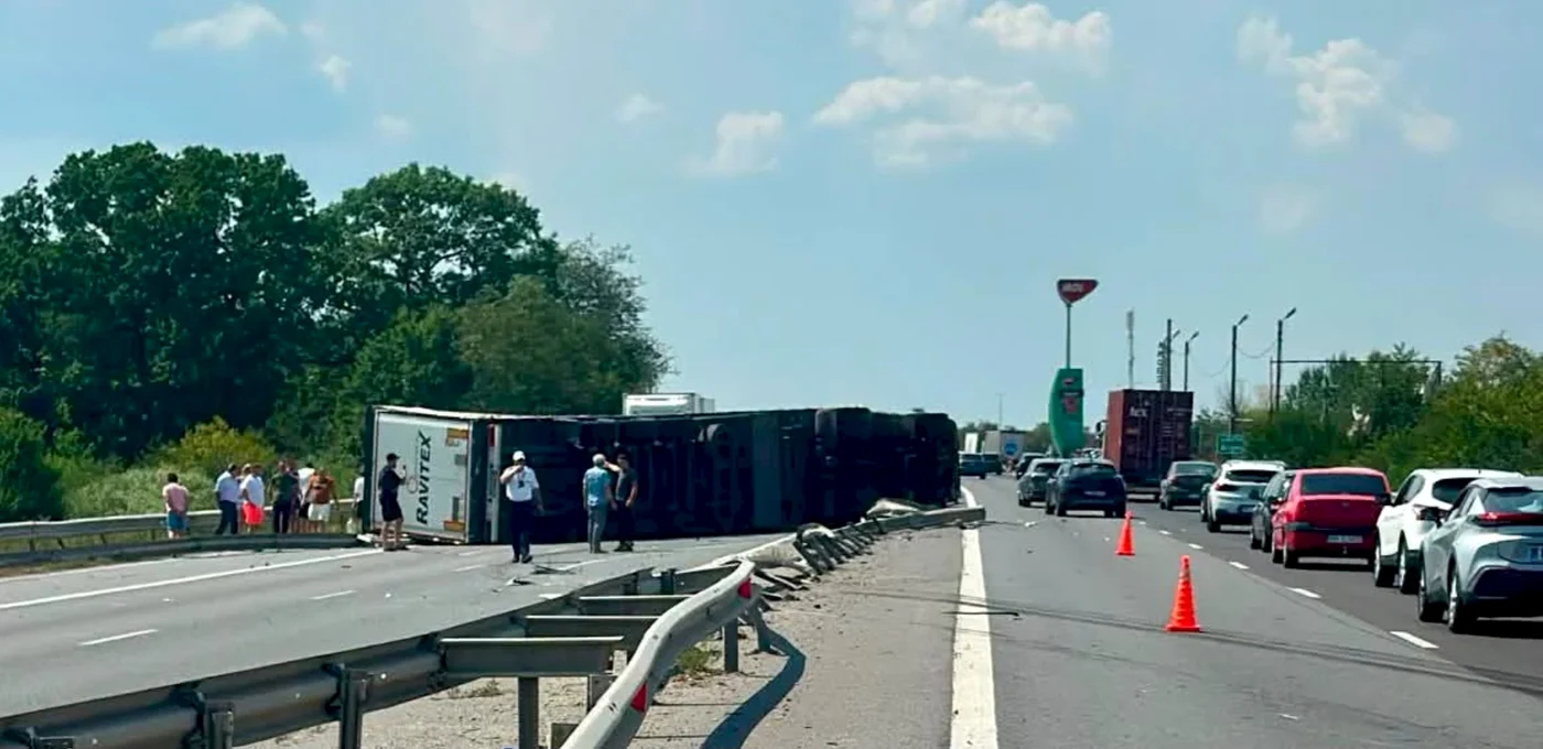 Circulația este grav afectată joi pe Autostrada A1. FOTO: b365.ro