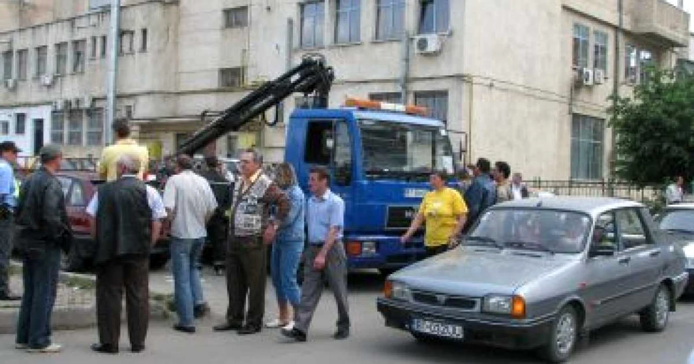 Botoşani: Ridica maşini băut la volan