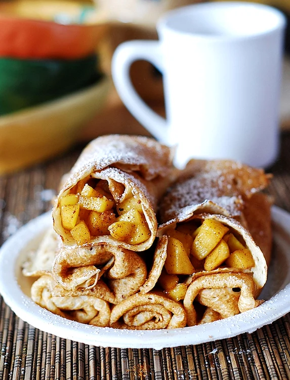 Clătite cu mere, rețeta inedită