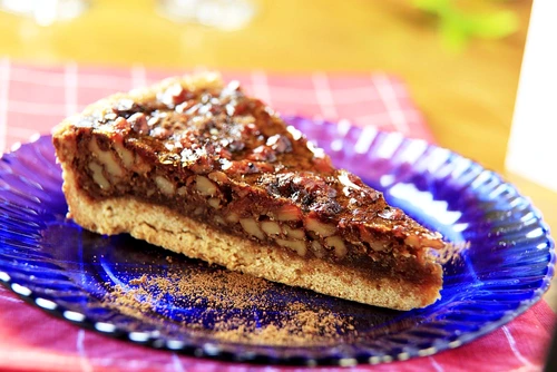 tarta cu gem si nuci jpeg