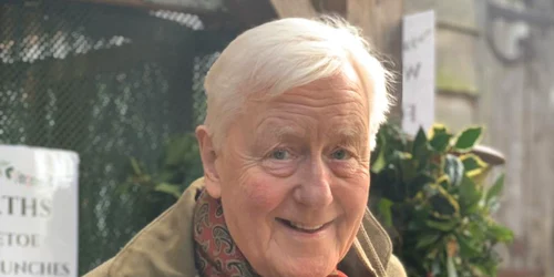 Sir Benjamin Slade foto facebook png