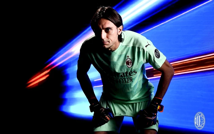 
    Ciprian Tătărușanu ar putea debuta diseară la AC MilanFoto: Facebook/ACMilan  