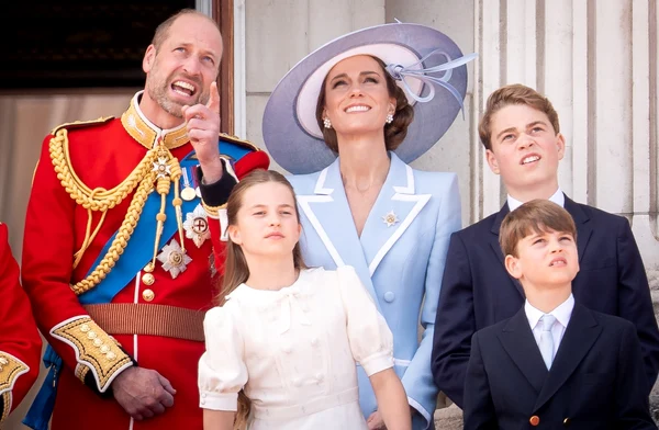 Kate Middleton William George Charlotte Louis la Trooping the Colour profimedia 1109901417 jpg