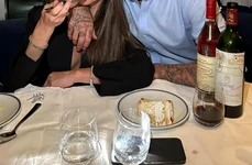 Victoria și Beckham Screenshot 2023 04 19 at 19 45 16 png