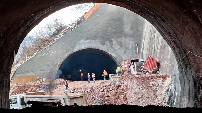 Şantierul  feroviar  din vestul ţării. Fotografii: Asociaţia Pro Infrastructură 