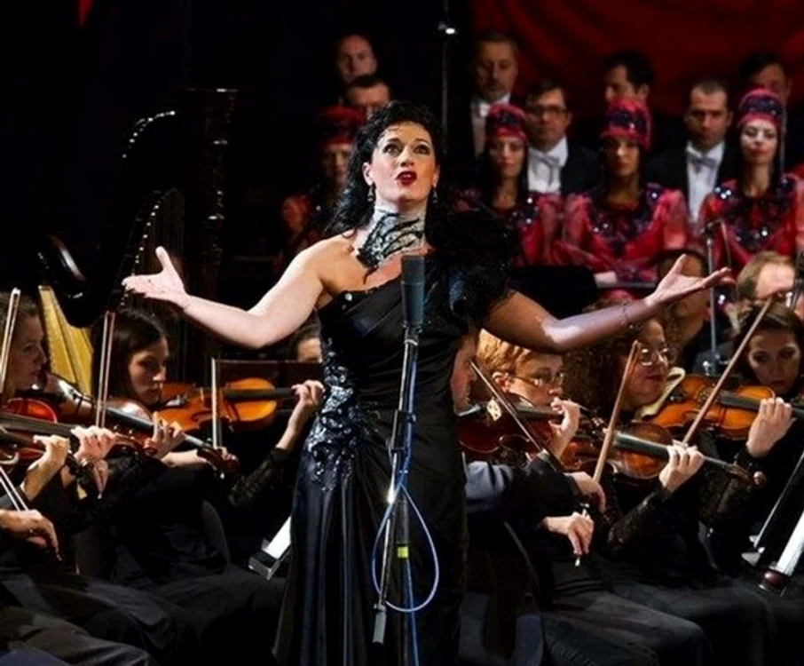 
    Mezzosoprana Maria Macsim Nicoară este una dintre cele mai cunoscute artiste lirice din Moldovafoto: arhiva proprie  