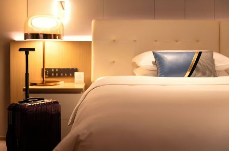 Orașul european cu cele mai scumpe hoteluri din lume și camere de mărimea unui loc de parcare. „Cererea este uriașă”