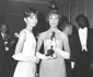 Julie Andrews împreună cu Audrey Hepburn