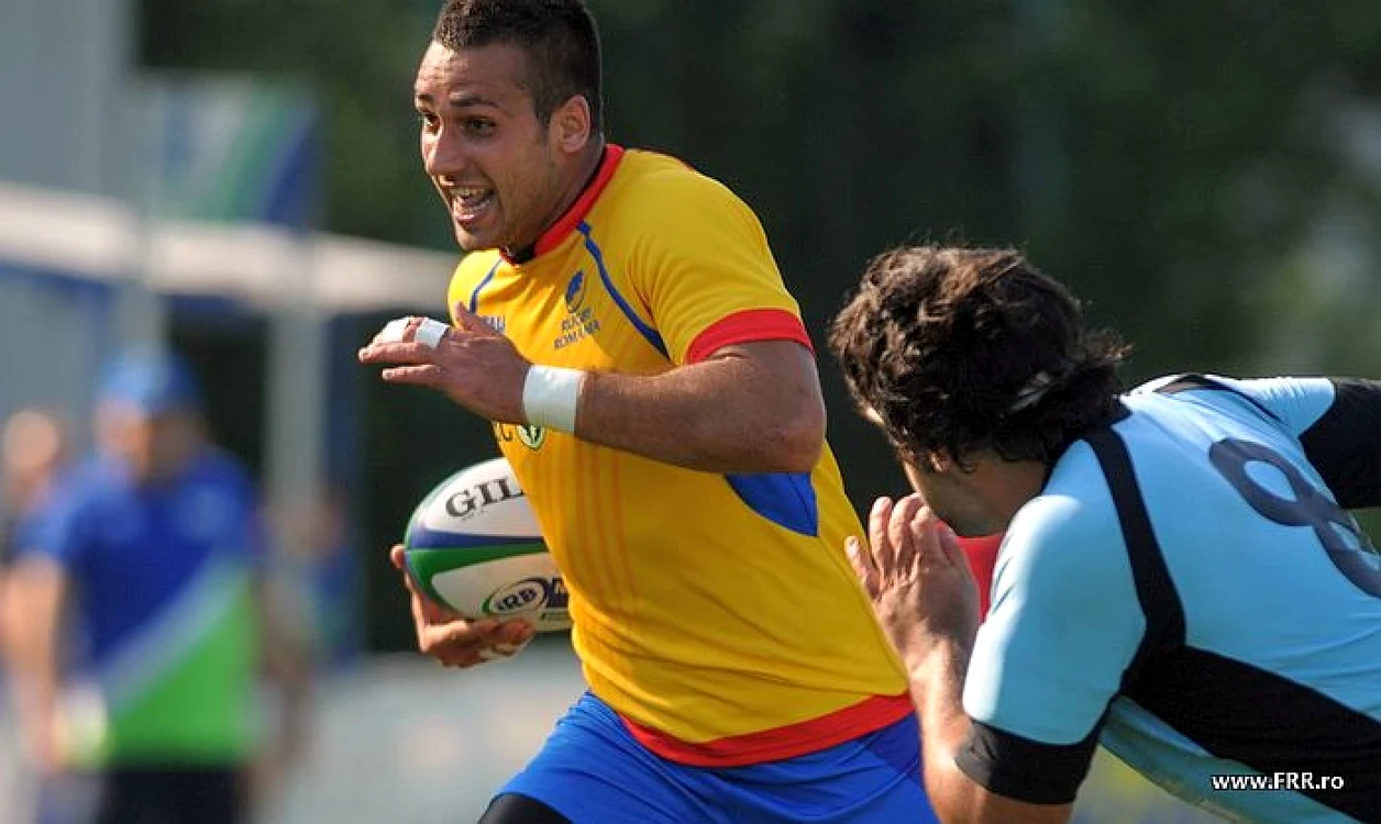 Mădălin Lemnaru în echipamentul echipei naţionale. FOTO: frr.ro