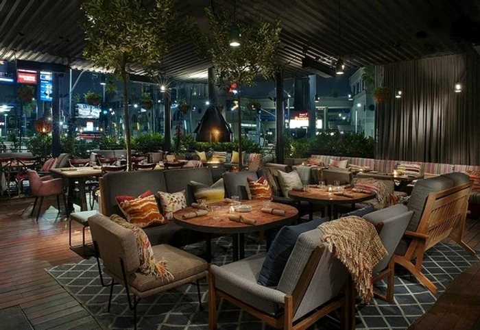 Așa arată clubul în care s-a distrat Moni, în Los Angelesfoto: tripadvisor.co.uk