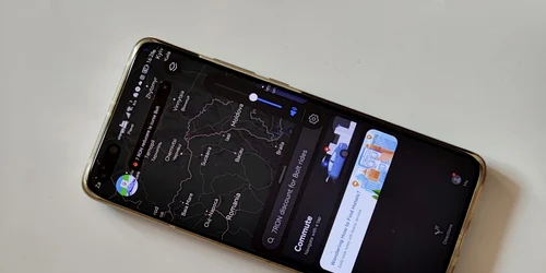 Smartphone Huawei cu Bolt in PetalMaps