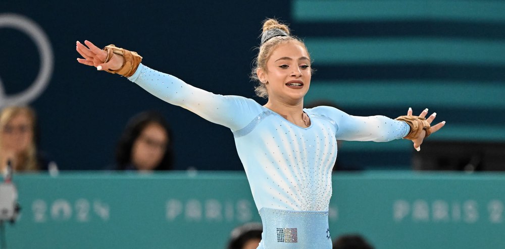 România râde, Sabrina plânge. S-a tras cortina peste Jocurile Olimpice, însă drama gimnastei continuă
