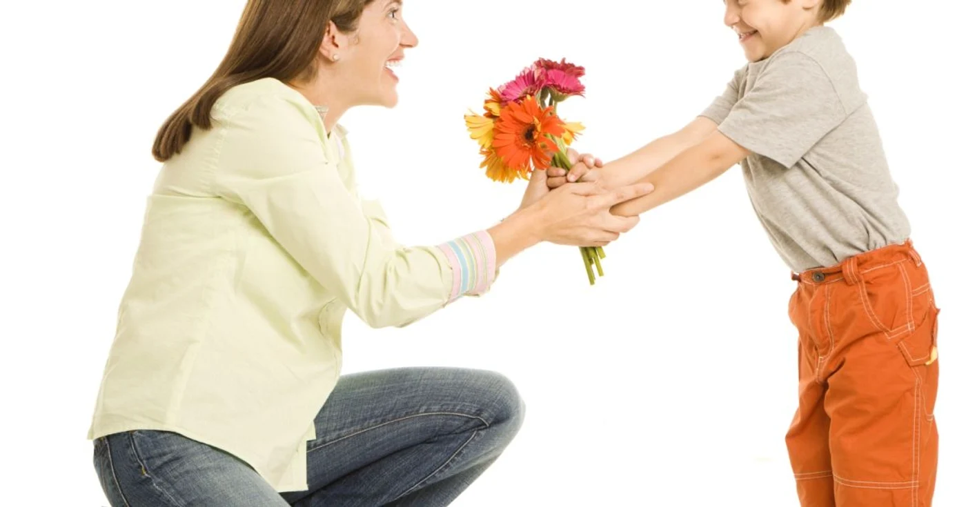 Pe 8 martie putem începe să sărbătorim mamele şi femeile prin mesaje pentru ziua lor FOTO Shutterstock