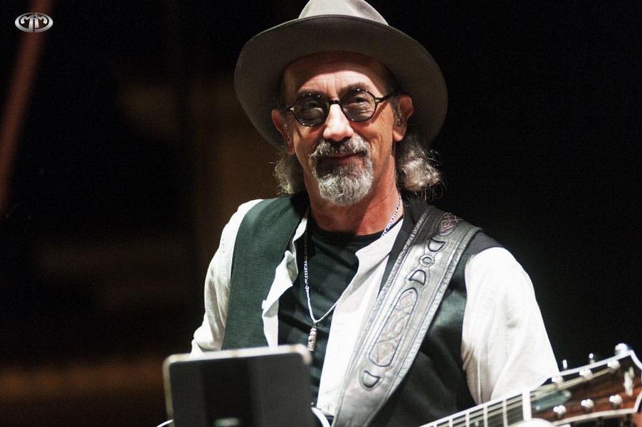 Fostul chitarist al trupei Dire Straits, Jack Sonni, a murit la vârsta de 68 de ani VIDEO