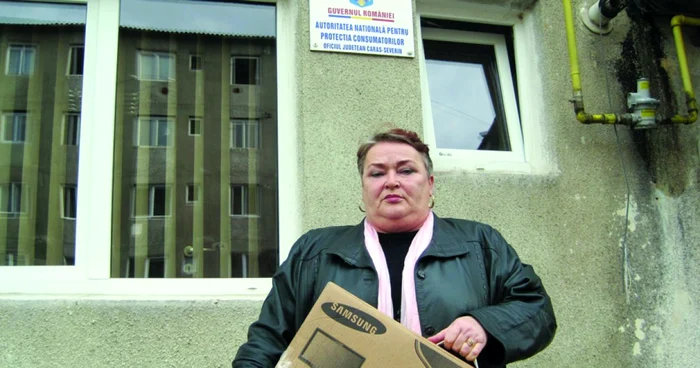 Maria Dan este decisă să-şi caute dreptatea în instanţă pentru televizorul cu „fumuri”