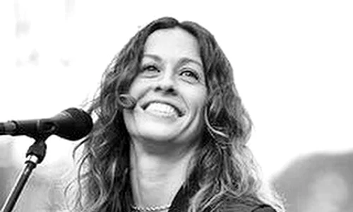 Alanis Morissette jpeg