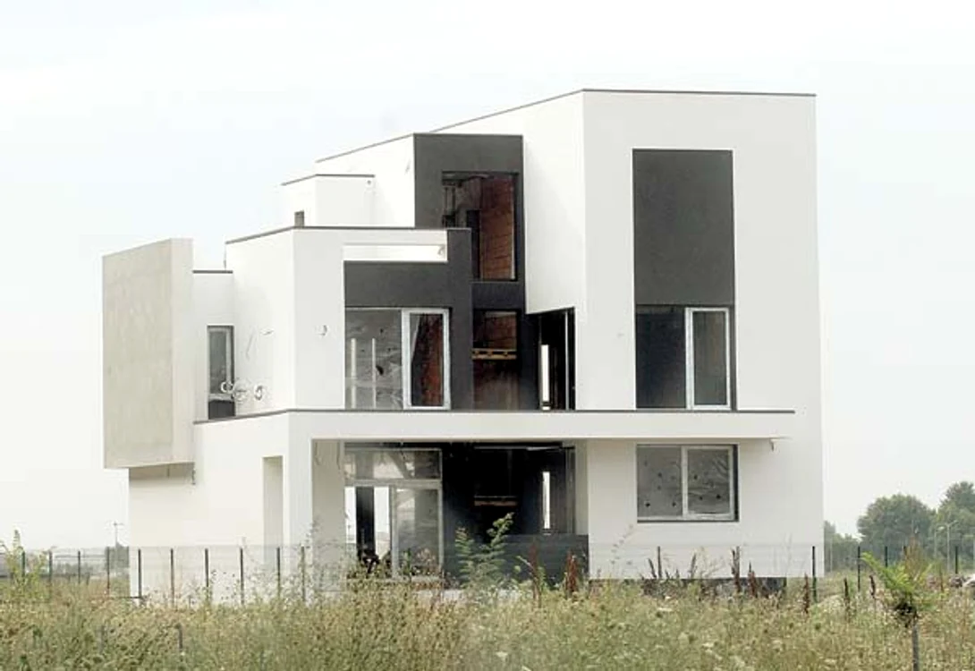 August 2015