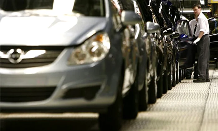 Grupul Opel va intra în faliment, dacă General Motors nu cade de acord cu guvernul Germaniei
