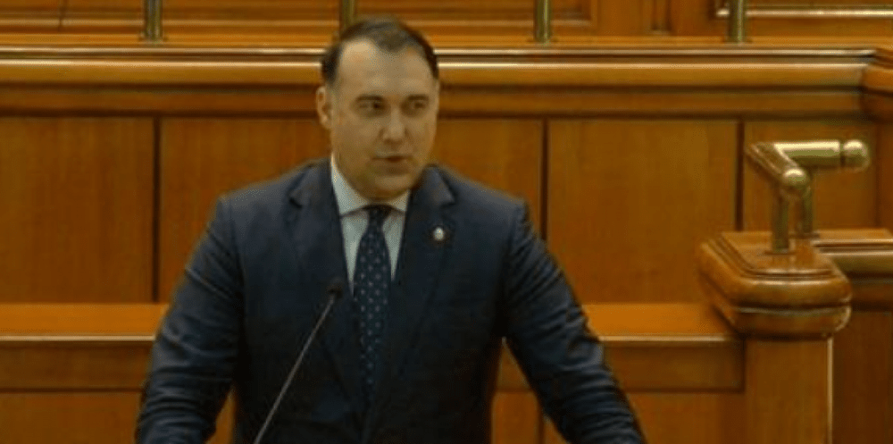 Cine e deputatul care vrea să fie președintele României. Anunțul candidaturii, de la tribuna Parlamentului