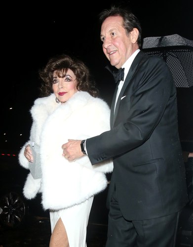 Joan Collins și soțul, Profimedia