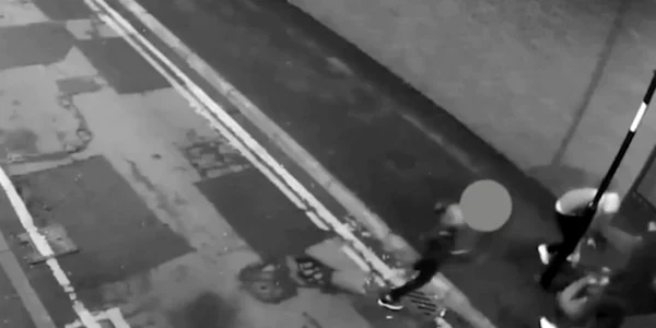violente manchester romani