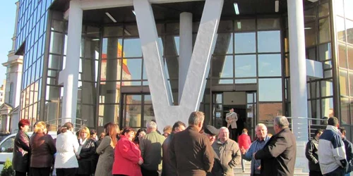 Finanţiştii sălăjeni sunt pregătiţi de grevă